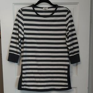 Womens gray and white tunic